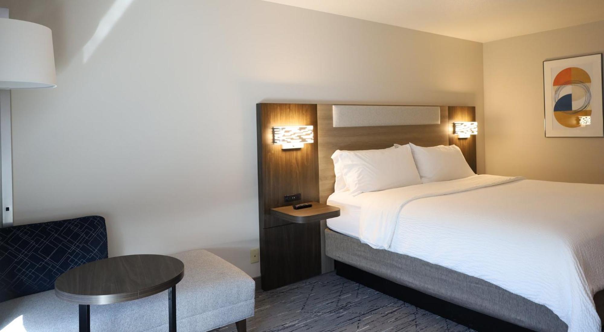 Holiday Inn Express Hotel & Suites Vancouver Mall-Portland Area By Ihg Exterior photo